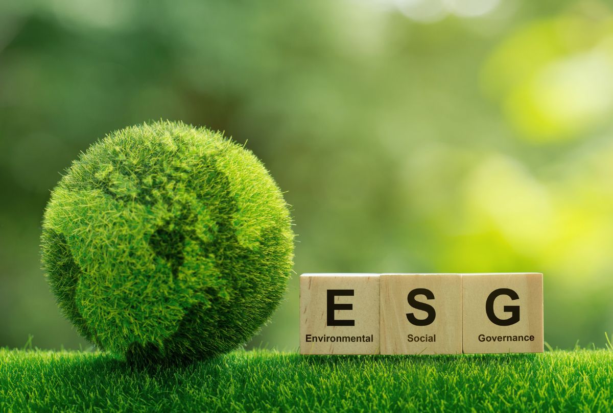 ESG Investing: Understanding the Importance of Universal Standards & Reporting